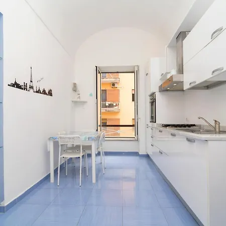 Emily's Apartamento Meta